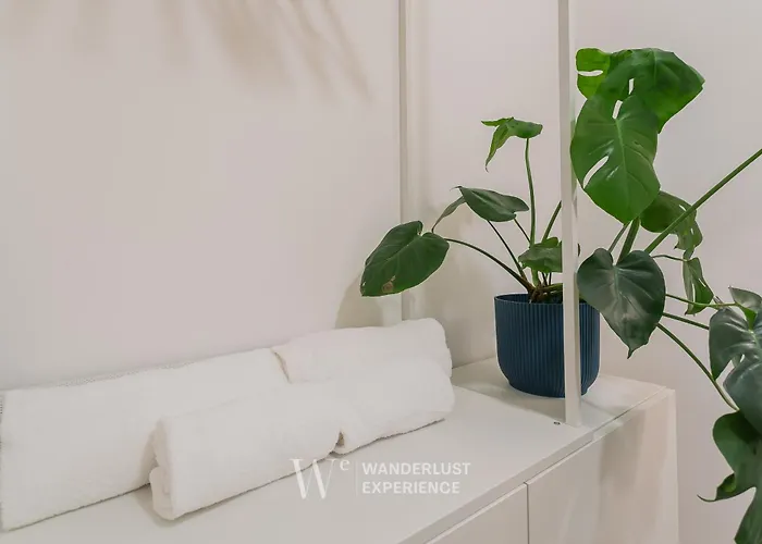 Apartment Wanderlust Experience Frankly